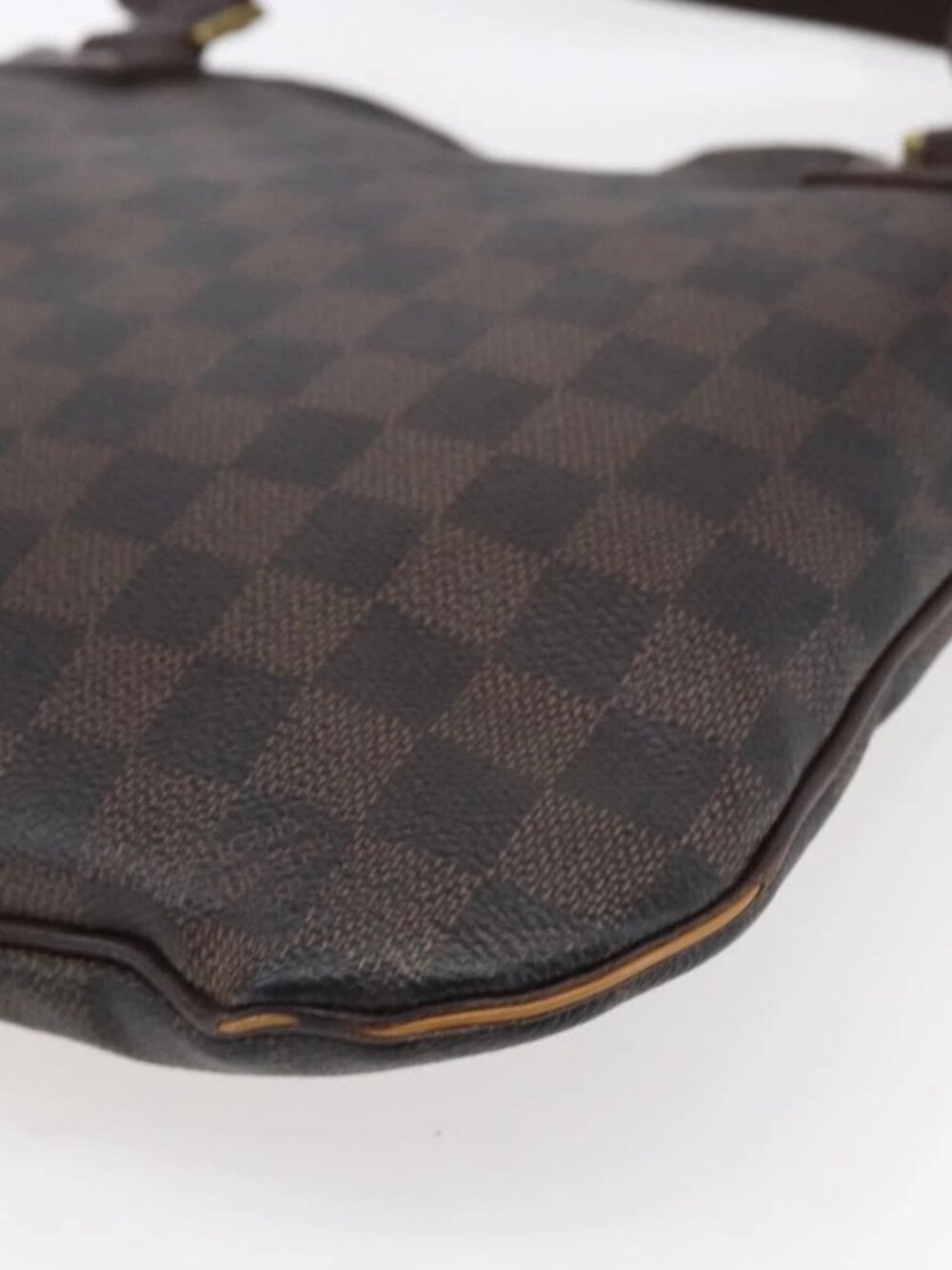 LOUIS VUITTON Damier Ebene Pochette Bosphore Shoulder Bag - Picture 4 of 16